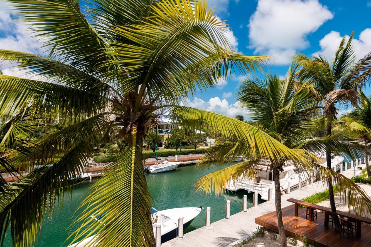 Zenza Boutique Hotel Turtle Cove Экстерьер фото