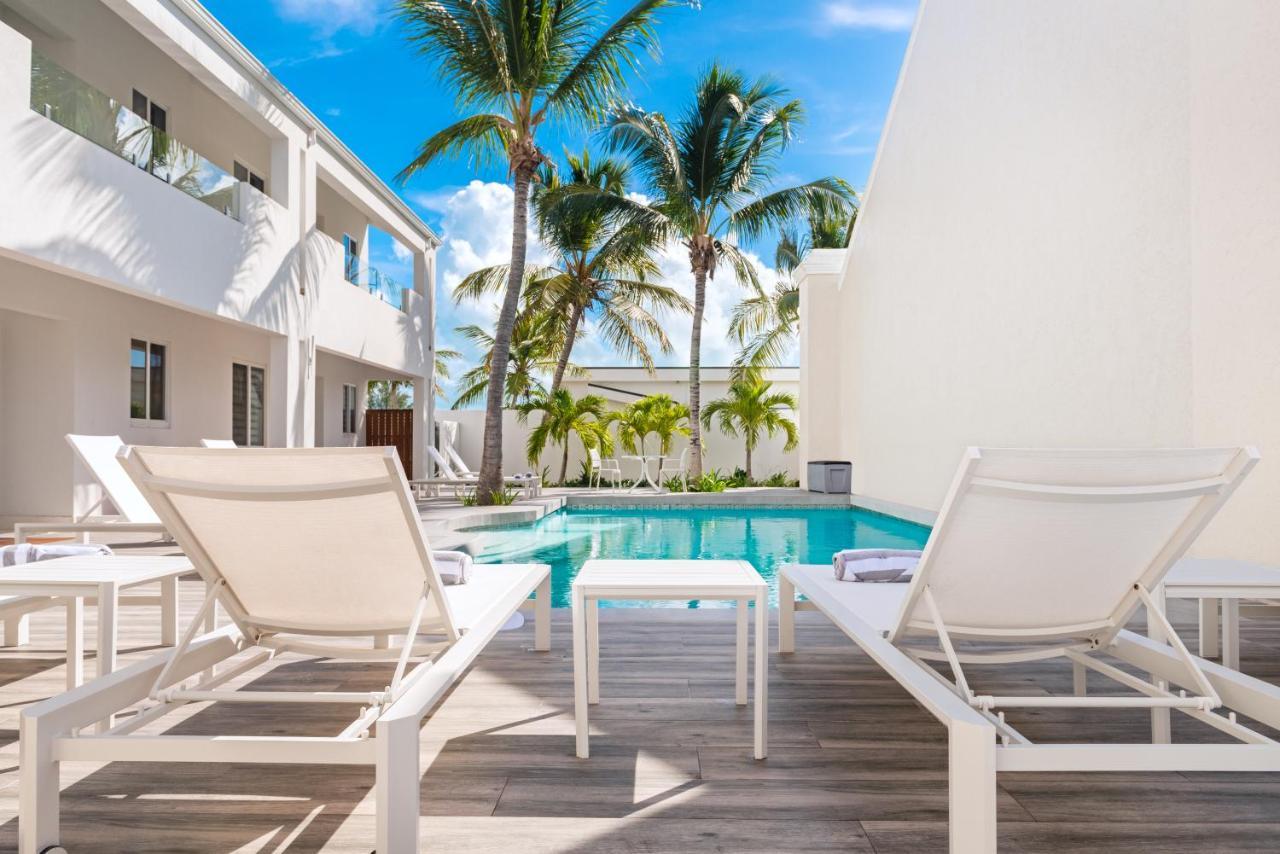 Zenza Boutique Hotel Turtle Cove Экстерьер фото